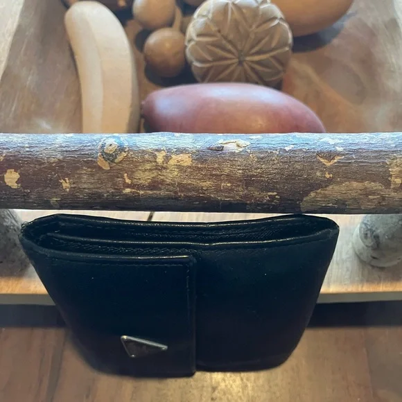 Prada Black Leather Wallet - Picture 7 of 7
